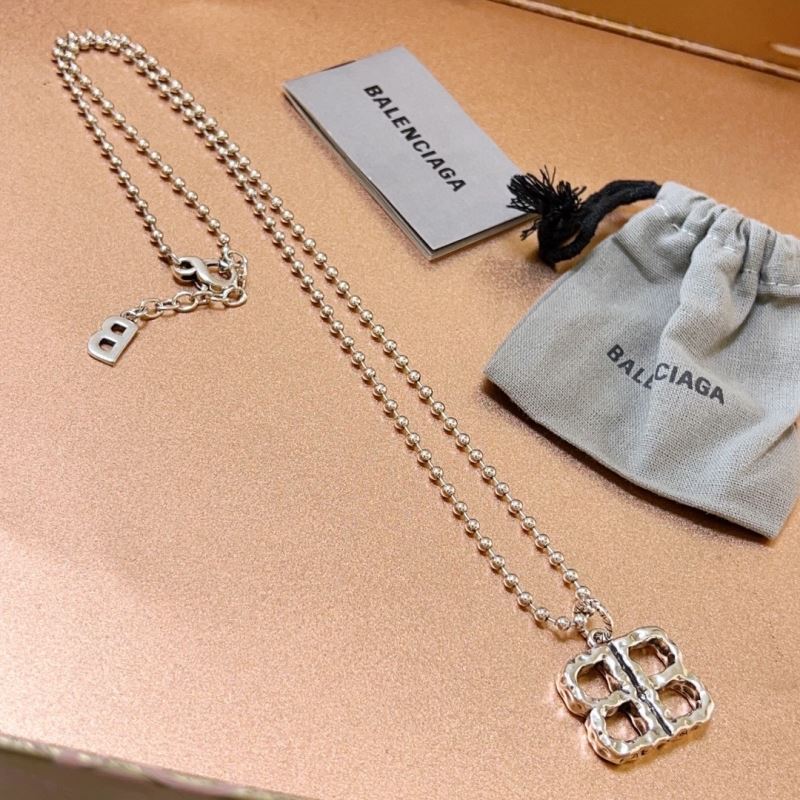 Ba1en*iaga necklaces